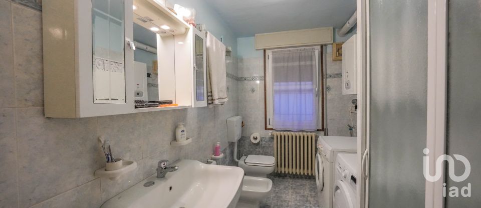 Casa 5 locali di 199 m² in Bondeno (44041)