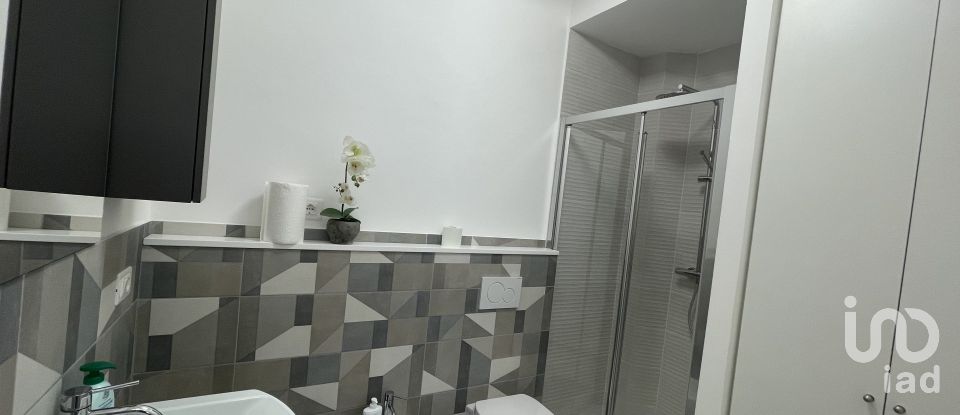 Hotel 1 room of 40 m² in Civitanova Marche (62012)