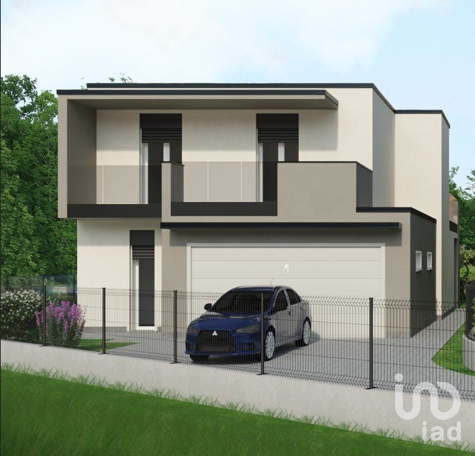 Casa 8 locali di 200 m² in Veniano (22070)