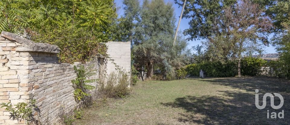 Casa indipendente 0 locali di 180 m² in Castelfidardo (60022)