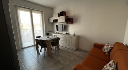 Three-room apartment of 65 m² in Pioltello (20096)