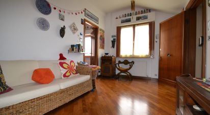 Four-room apartment of 80 m² in Sant'Olcese (16010)