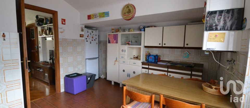 Four-room apartment of 80 m² in Sant'Olcese (16010)