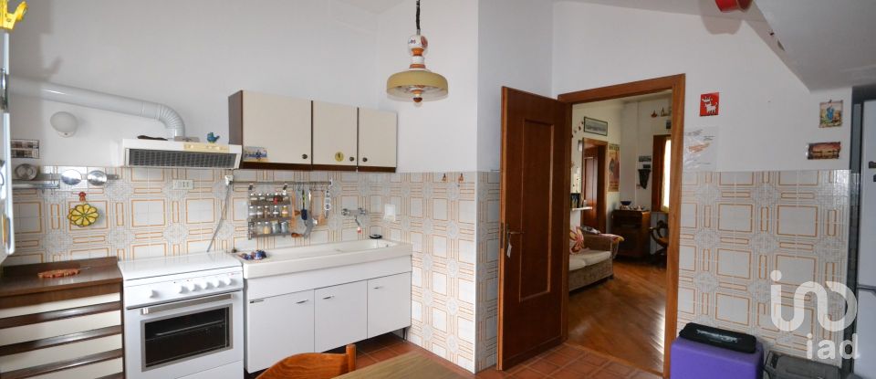 Four-room apartment of 80 m² in Sant'Olcese (16010)