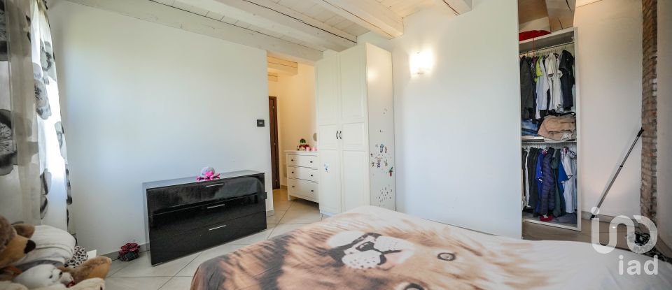 Loft 4 rooms of 178 m² in Ferrara (44124)