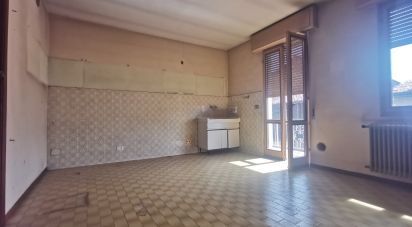 Casa 6 locali di 190 m² in Lonato del Garda (25017)