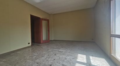 Casa 6 locali di 190 m² in Lonato del Garda (25017)