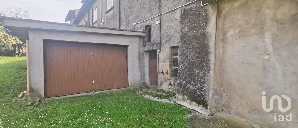 Casa 6 locali di 190 m² in Lonato del Garda (25017)