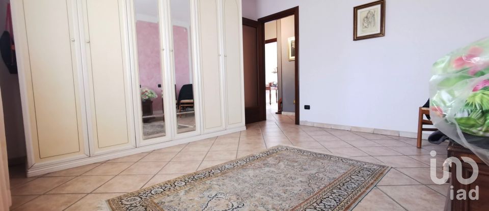 Villa Bifamiliare 8 locali di 240 m² in Remedello (25010)