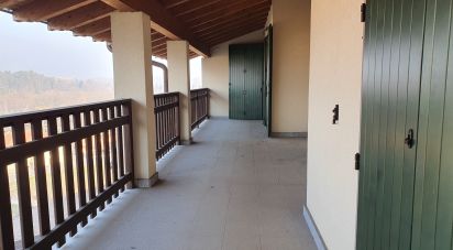 Three-room apartment of 85 m² in Palazzago (24030)