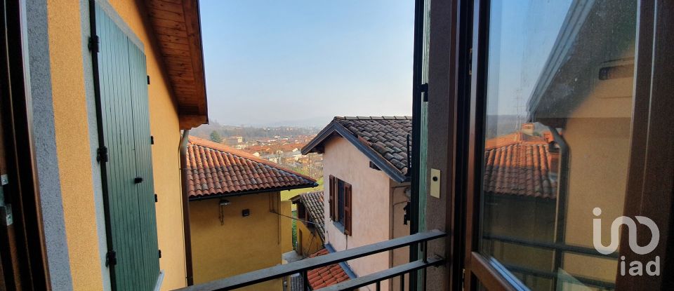 Three-room apartment of 85 m² in Palazzago (24030)