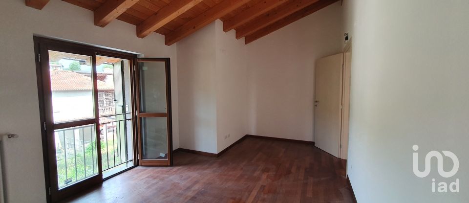 Two-room apartment of 58 m² in Palazzago (24030)