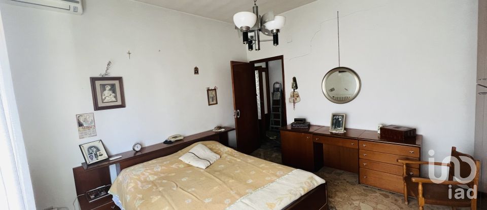 Casa 9 locali di 300 m² in Sant'Elpidio a Mare (63811)