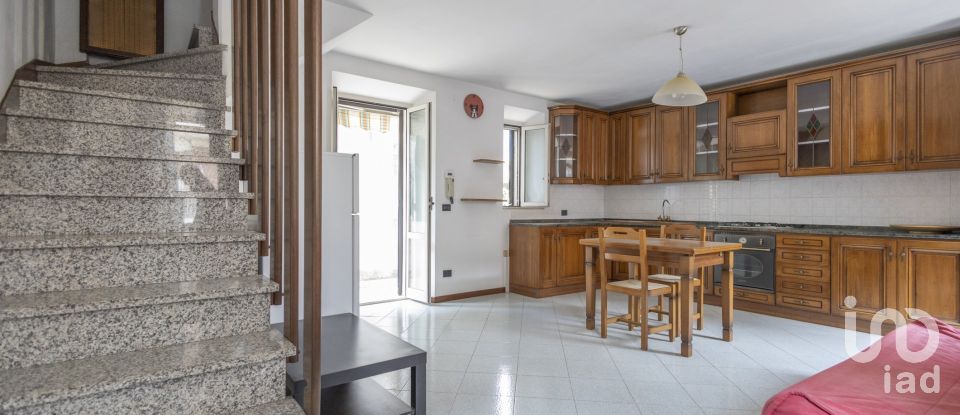 Town house 4 rooms of 98 m² in Osimo (60027)