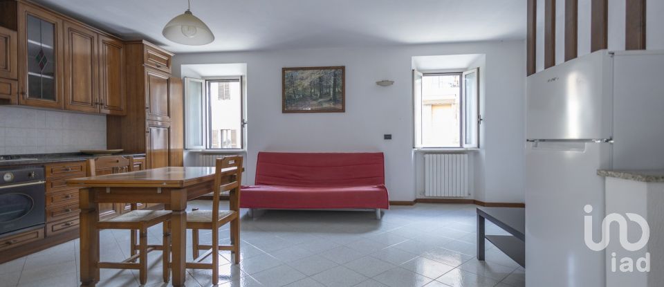 Casa indipendente 4 locali di 98 m² in Osimo (60027)