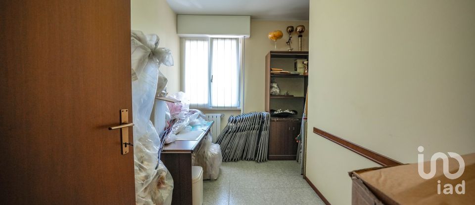 Four-room apartment of 96 m² in Castiglione delle Stiviere (46043)