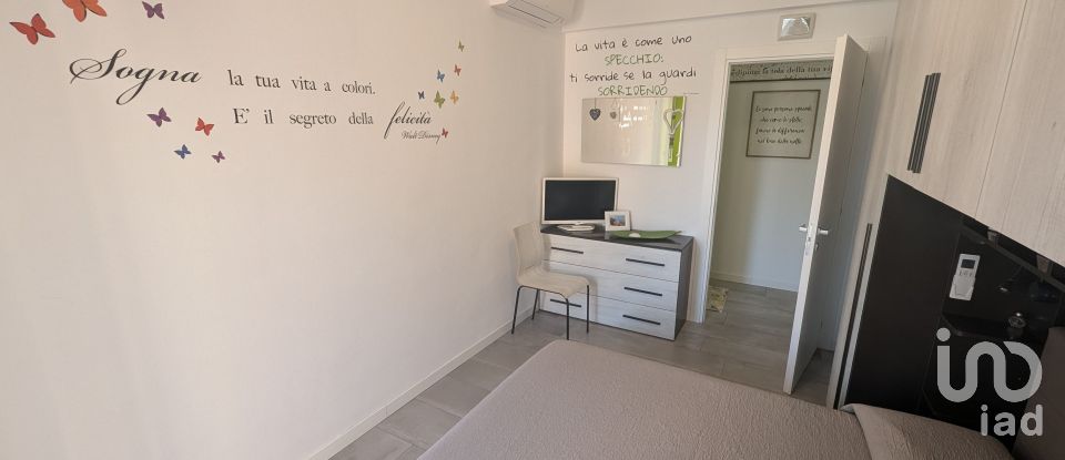 Three-room apartment of 75 m² in Borghetto Santo Spirito (17052)