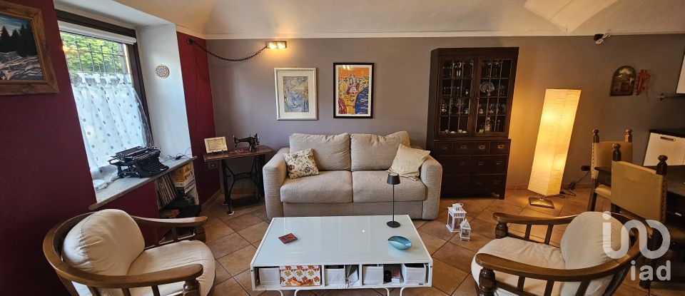 Casa indipendente 5 locali di 120 m² in San Giusto Canavese (10090)