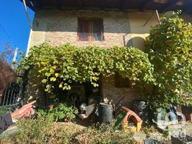 Casa indipendente 15 locali di 384 m² in Pinerolo (10064)