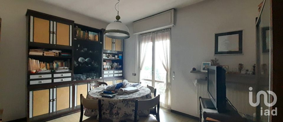 Attico / Mansarda / Loft 5 locali di 115 m² a Olginate (23854)