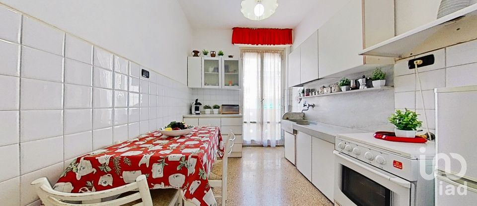 Appartamento 5 locali di 88 m² a Genova (16134)