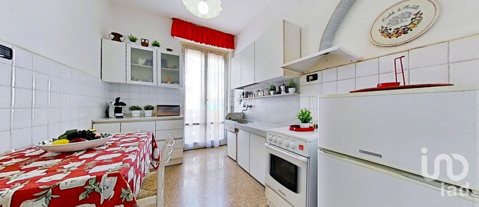 Appartamento 5 locali di 88 m² a Genova (16134)