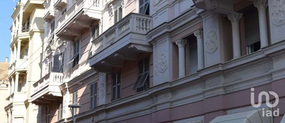 Three-room apartment of 55 m² in Genova (16156)