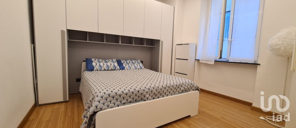 Three-room apartment of 55 m² in Genova (16156)