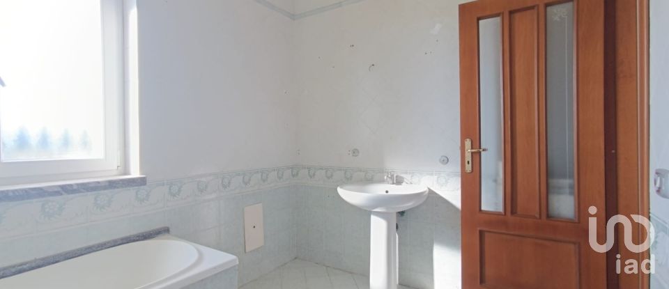 Bilocale di 70 m² a Villaricca (80010)