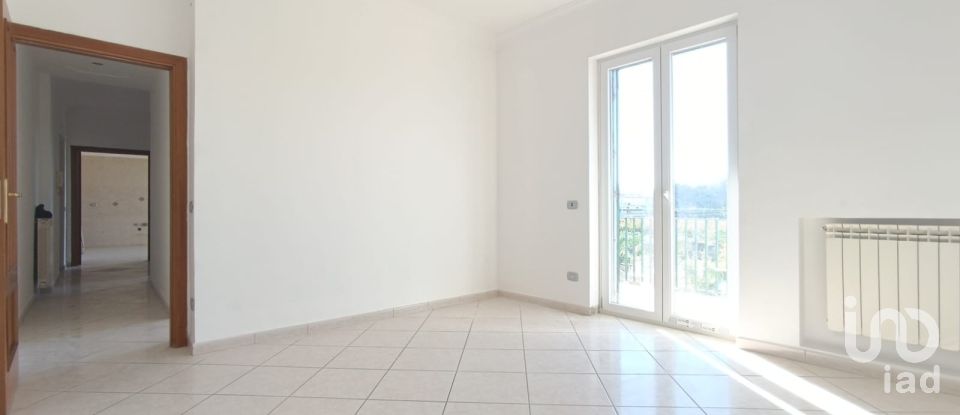 Bilocale di 70 m² a Villaricca (80010)