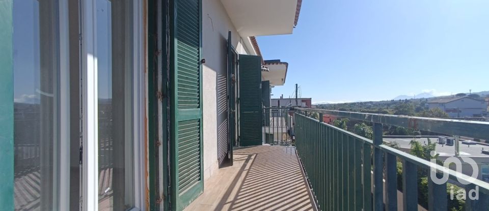 Bilocale di 70 m² a Villaricca (80010)