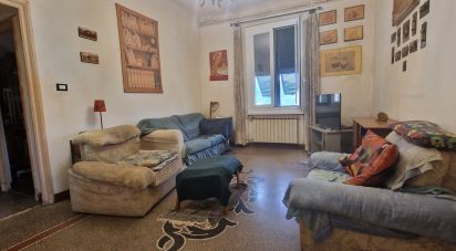 Apartment 0 rooms of 90 m² in Genova (16137)