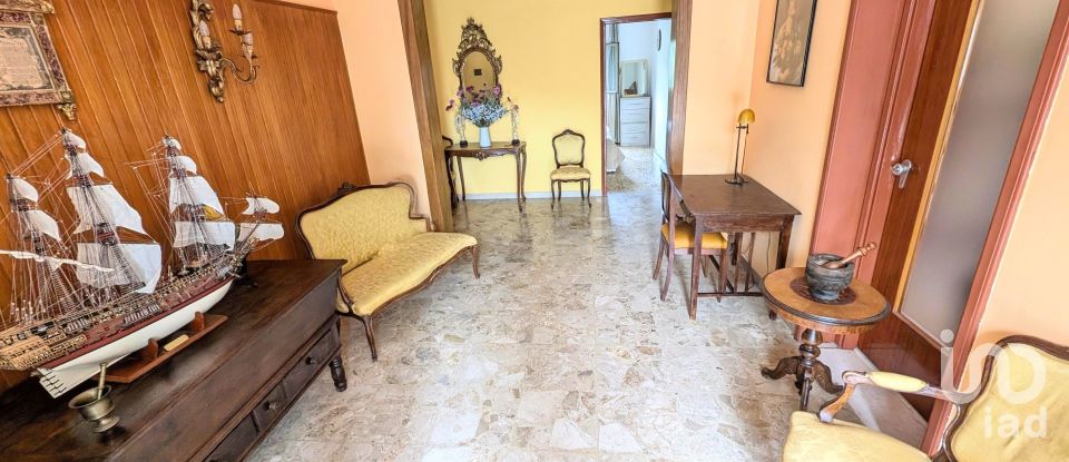 Farm 7 rooms of 244 m² in Bugnara (67030)