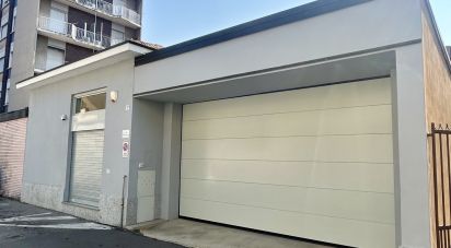 Shop / premises commercial of 180 m² in Seregno (20831)