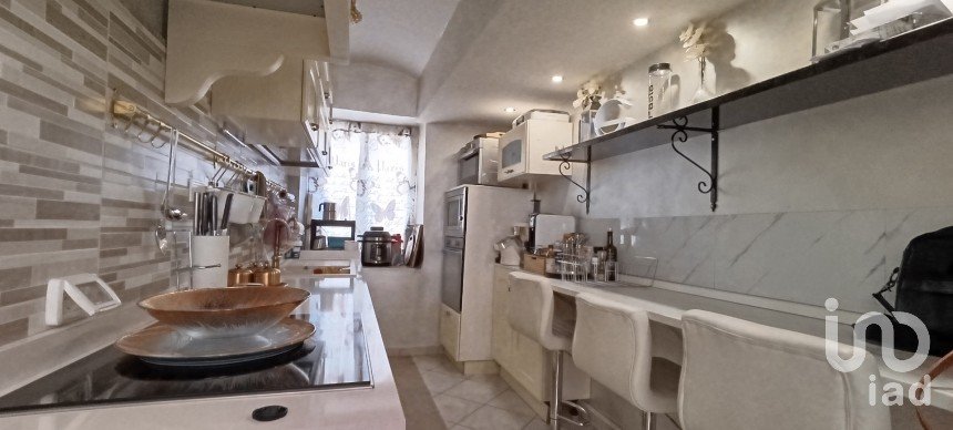 Apartment 8 rooms of 120 m² in Carignano (10041)