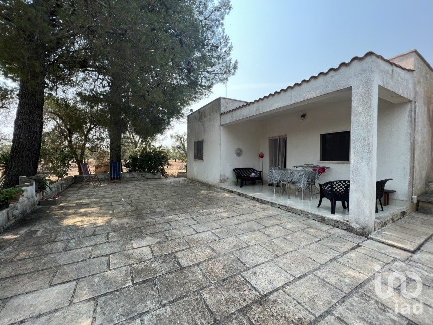 Farm 0 rooms of 50 m² in Francavilla Fontana (72021)