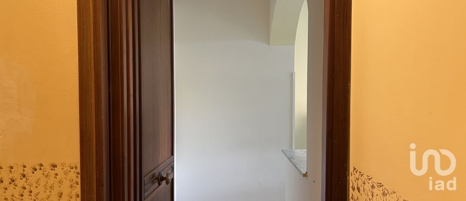 Four-room apartment of 98 m² in Campofelice di Roccella (90010)