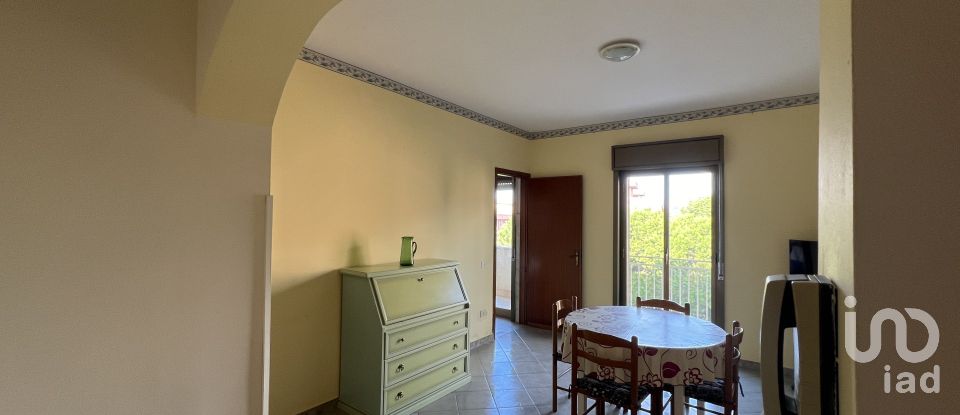 Four-room apartment of 98 m² in Campofelice di Roccella (90010)