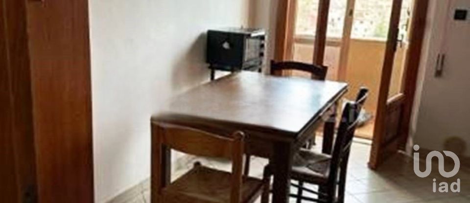 Block of flats 4 rooms of 110 m² in Scansano (58054)