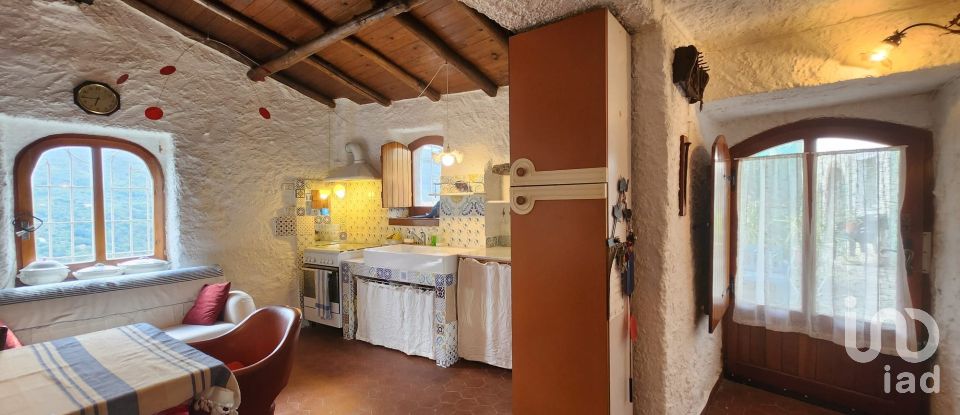 Casa 3 locali di 60 m² in Quiliano (17047)