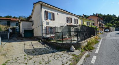 Village house 7 rooms of 120 m² in Murialdo (17013)