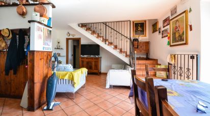 House 20 rooms of 450 m² in Montezemolo (12070)