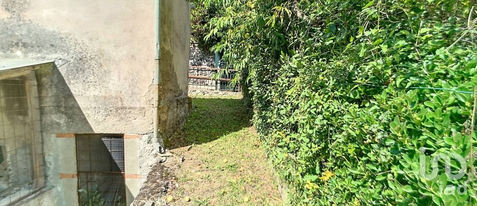 Casa 5 locali di 61 m² in Neirone (16040)