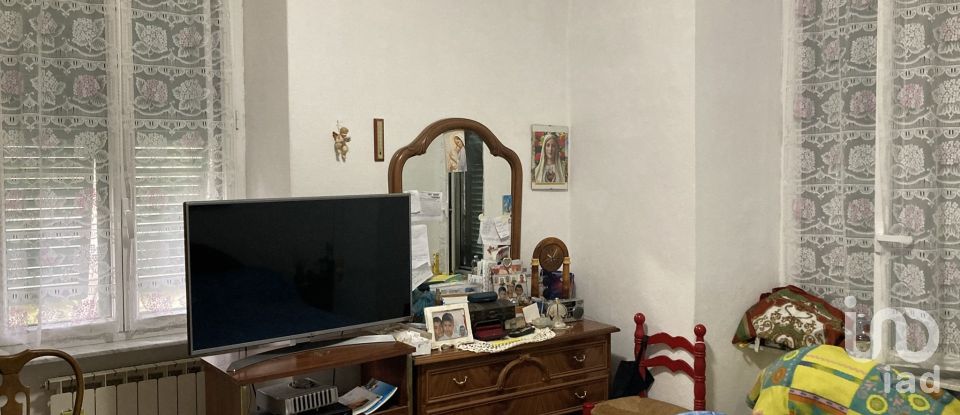 Appartamento 6 locali di 94 m² a Genova (16155)