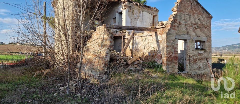 Terreno di 1.500 m² in Castelfidardo (60022)