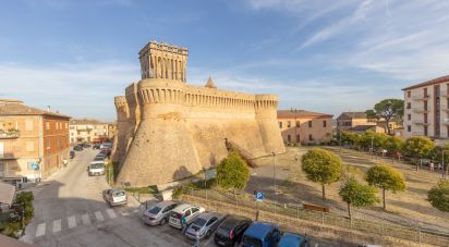 Loft 5 locali di 78 m² a Urbisaglia (62010)