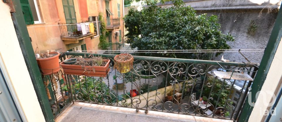 Appartamento 7 locali di 110 m² a Genova (16154)