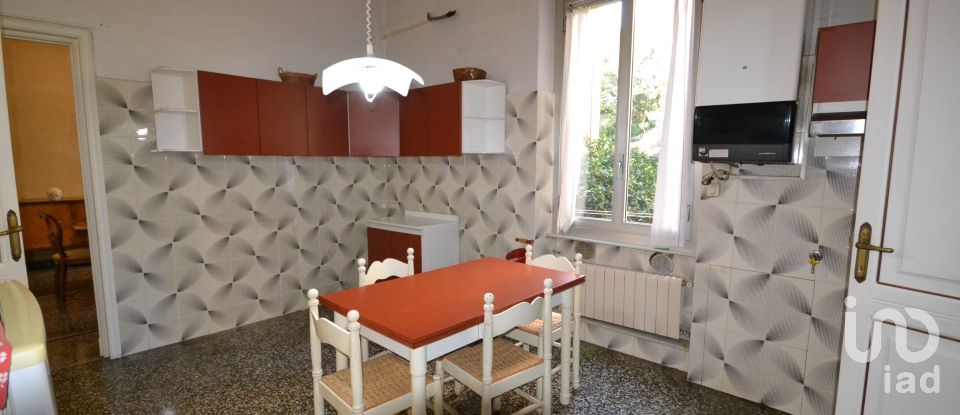 Appartamento 7 locali di 110 m² a Genova (16154)