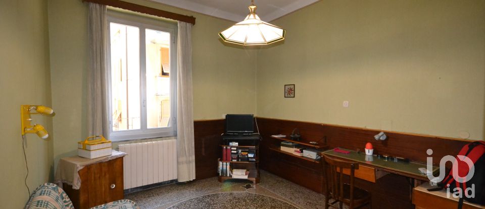 Appartamento 7 locali di 110 m² a Genova (16154)