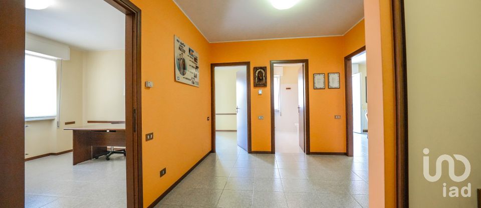 Casa 6 locali di 210 m² in Castiglione delle Stiviere (46043)